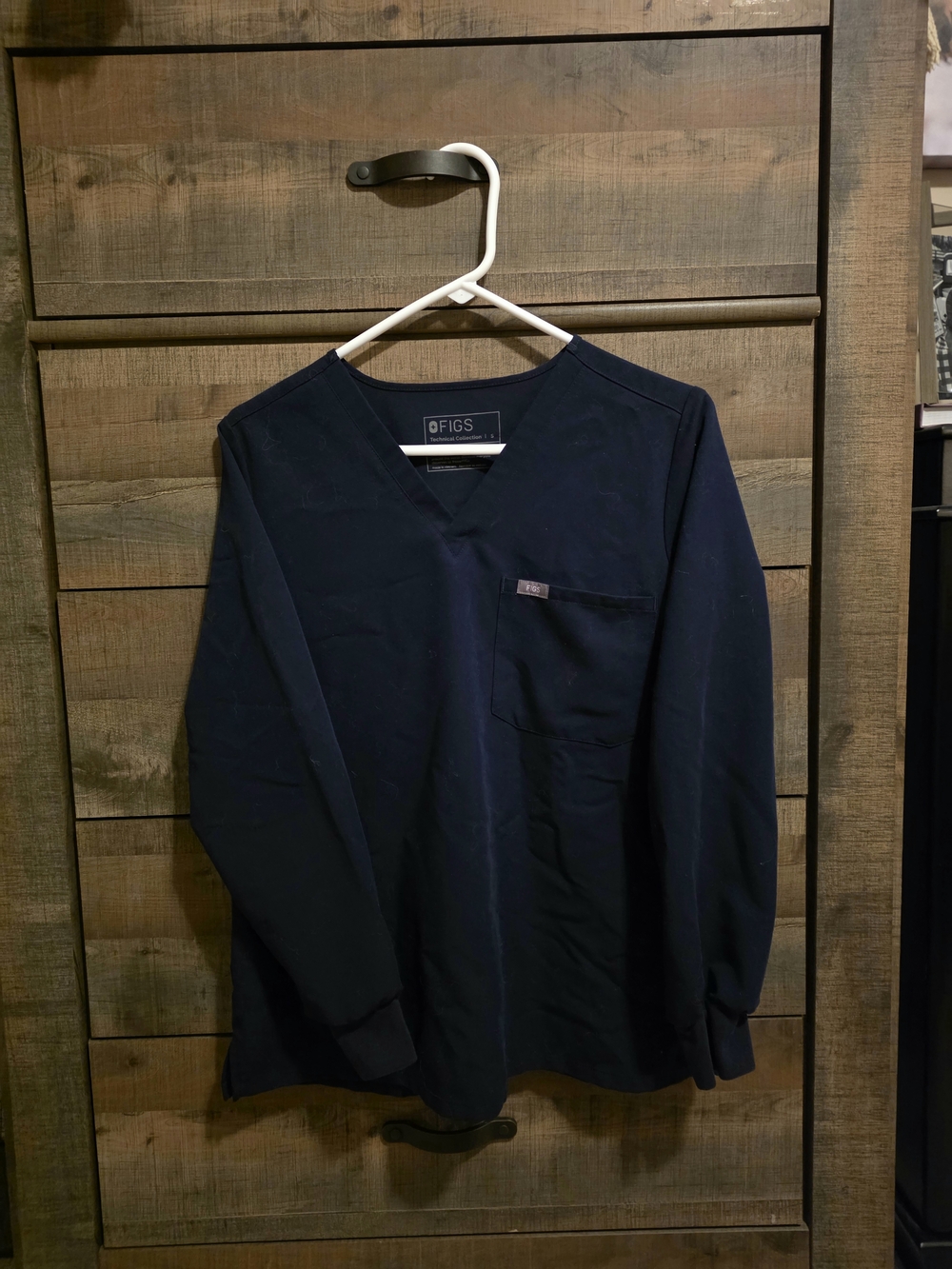 FIGS Navy Long-Sleeve Scrub Top